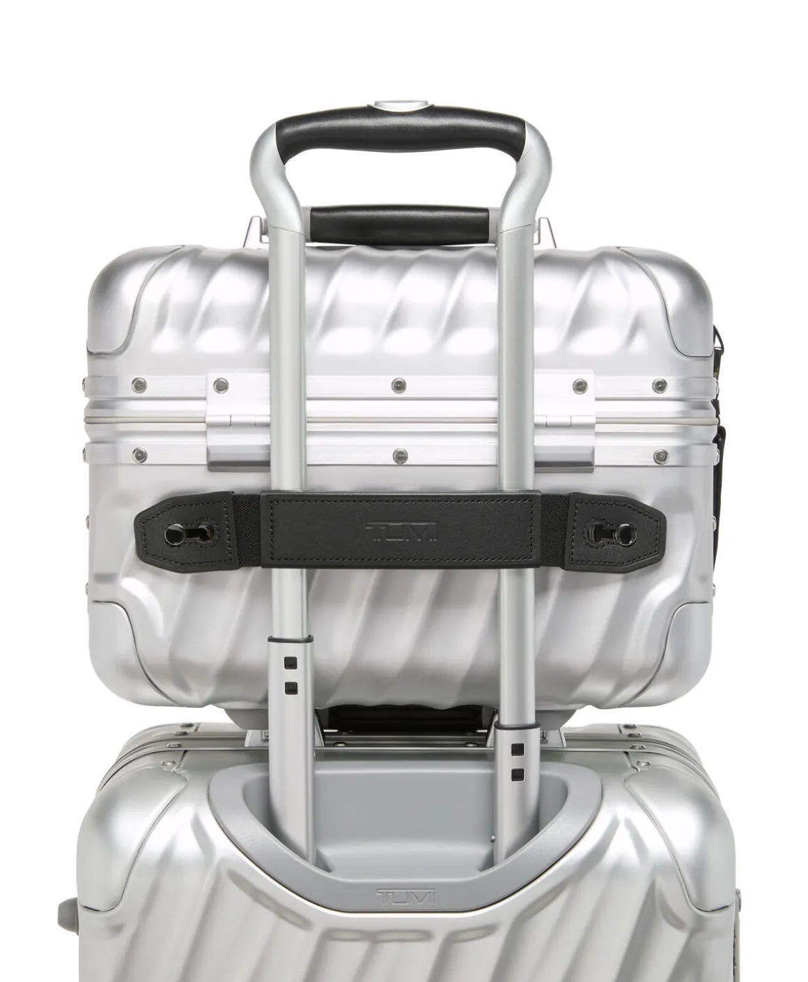 19 DEGREE ALUMINIUM Beautycase