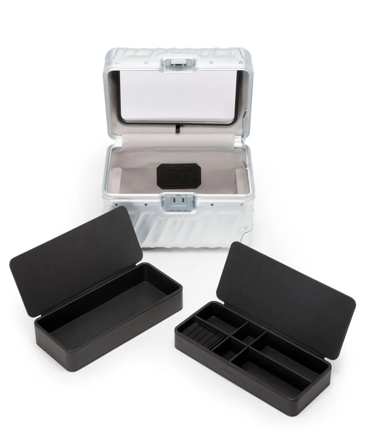 19 DEGREE ALUMINIUM Beautycase