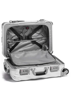 19 DEGREE ALUMINIUM TRAVEL SET