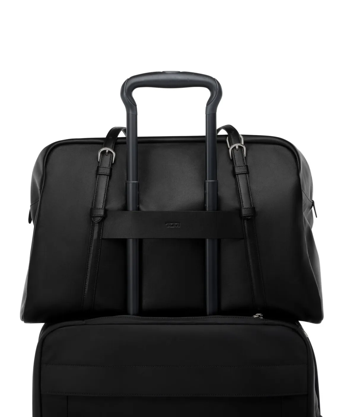 VOYAGEUR Oaklynn Weekender
