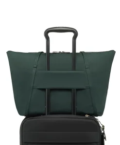 VOYAGEUR Q Tote