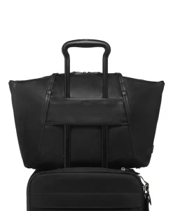 VOYAGEUR Q Tote